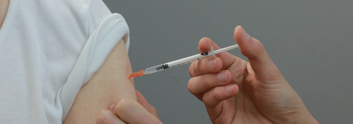 Se faire vacciner contre la COVID-19